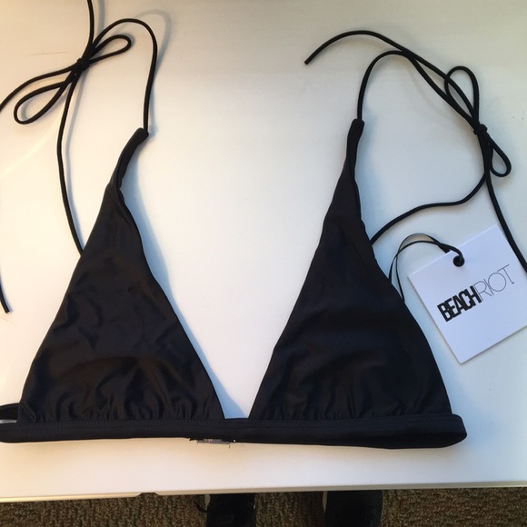 Beach Riot ‘Marina Top’ - Picture 1 of 7